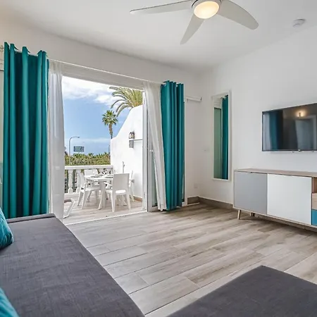 Apartamento Fully Refurbished Holiday Apartment With Terrace
